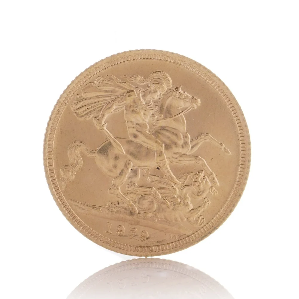 The St George and the dragon side of a 1979 gold sovereign