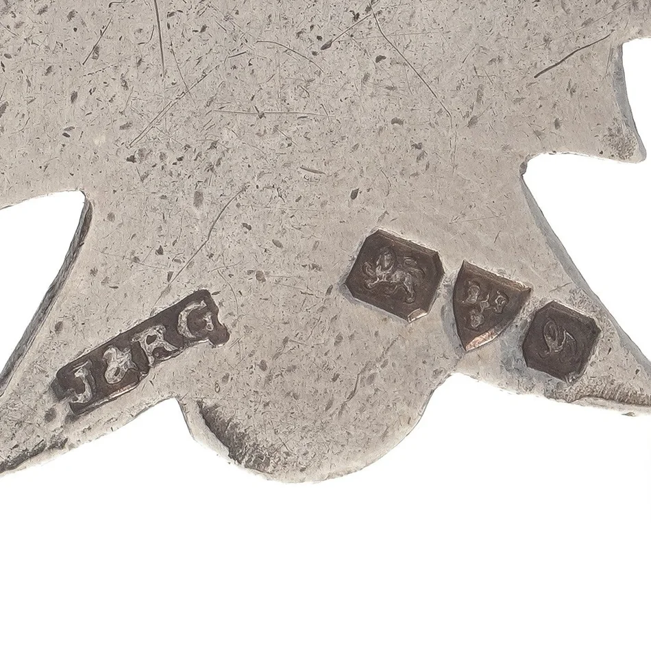 Chester hallmarks for 1907: sponsor's mark, lion passant, wheatsheaves and sword town mark and script G date letter