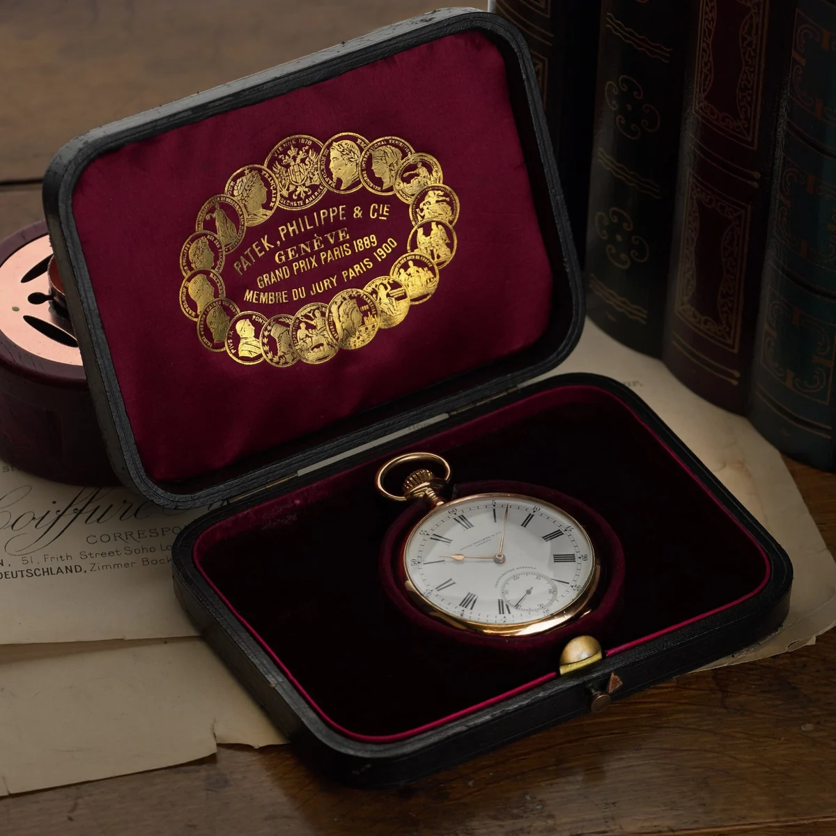 Patek Philippe Chronometro Gondolo gold pocket watch in its original fitted presentation box