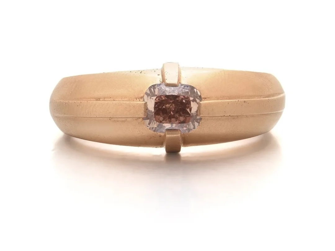 Antique heavy 18ct yellow gold band with a cushion-cut diamond gypsy-set flush into the top