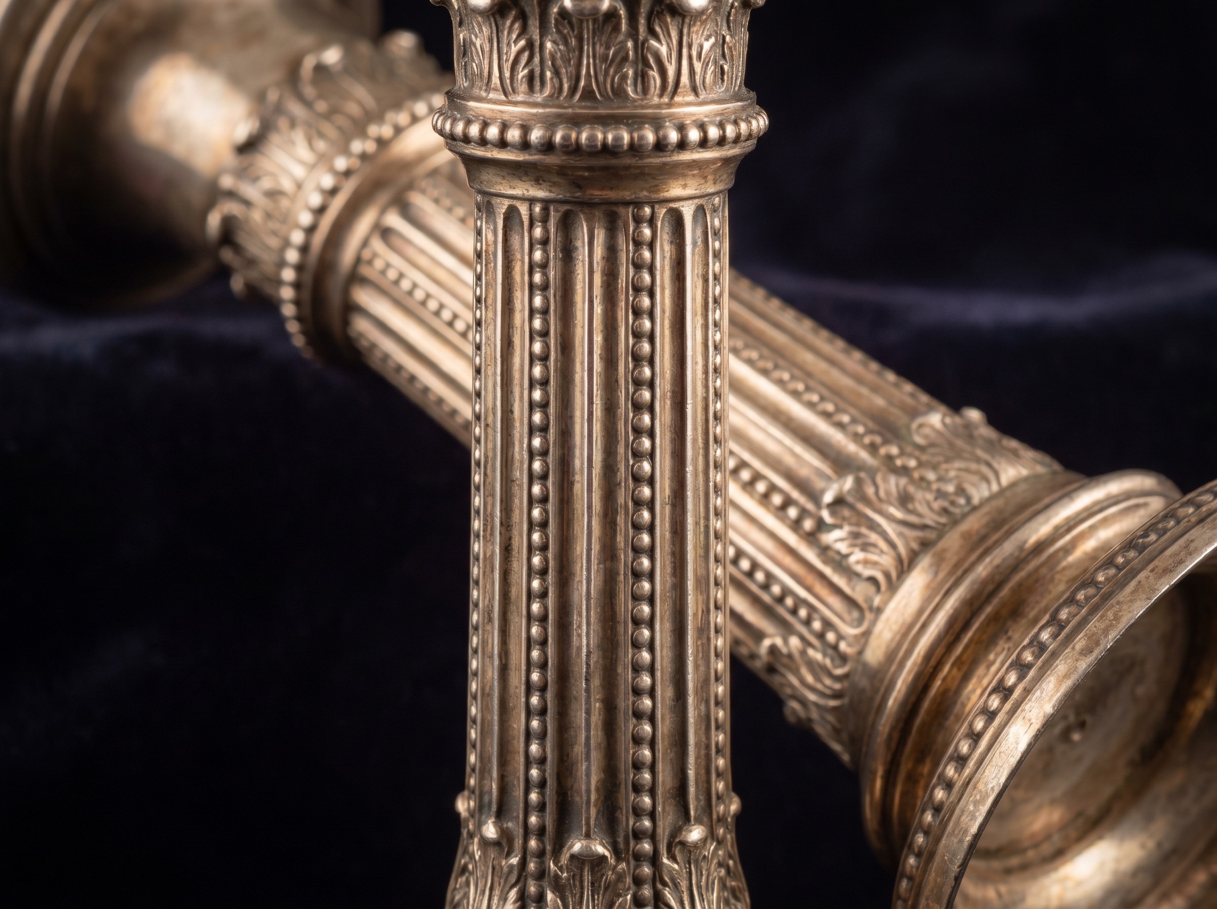 Neoclassical Corinthian-column silver candlestick with beaded borders in the Matthew Boulton style — macro