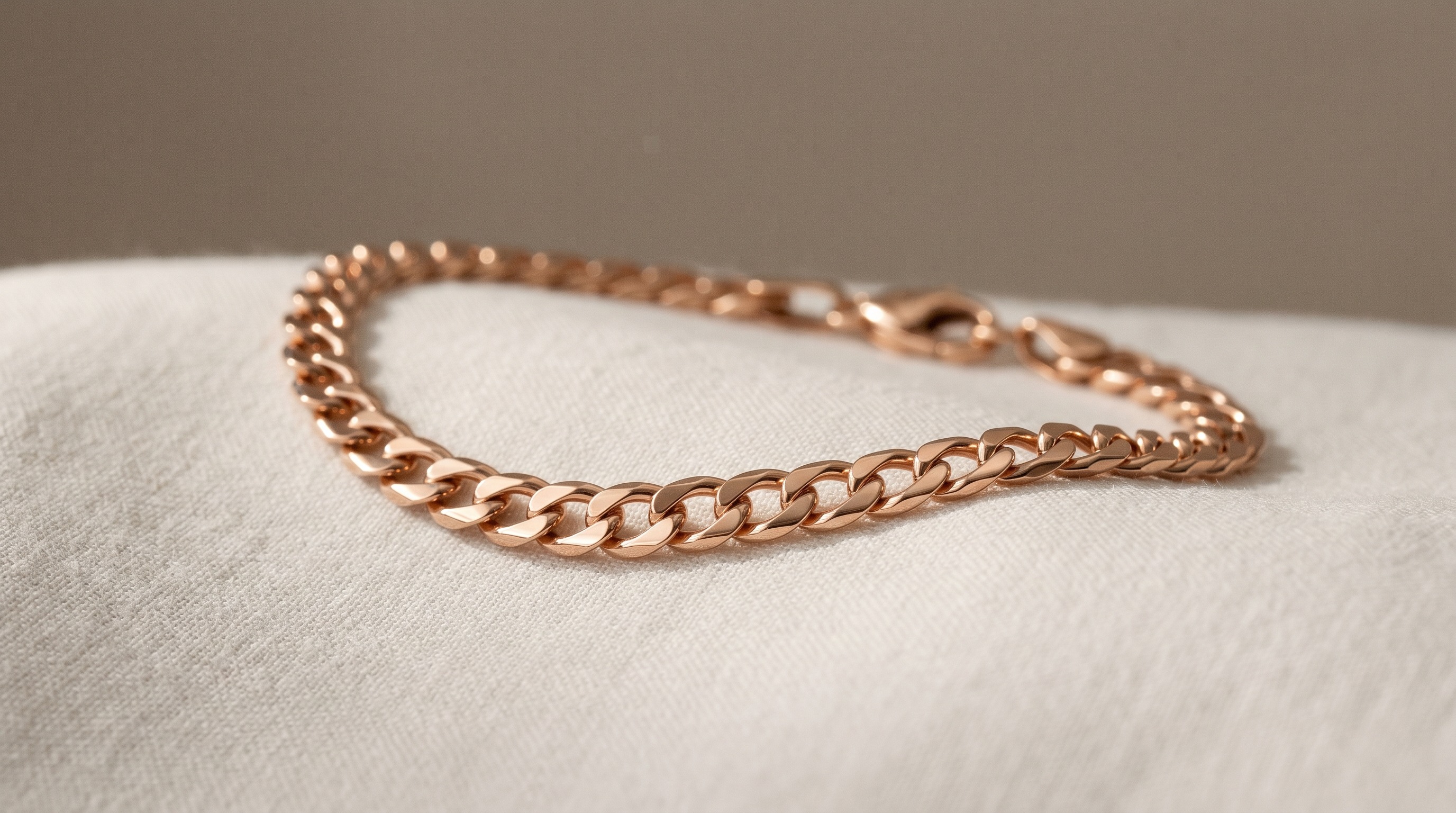 Pomellato Iconica rose gold flat-link chain bracelet — Mozeris Fine Antiques